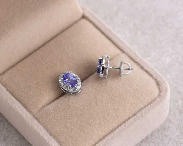 1.30 Ct Blue Oval Tanzanite & E-F/VVS2-VS1 Lab Diamond 14k White Gold Stud Earrings - Image 3